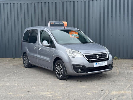 PEUGEOT PARTNER TEPEE 1.6 BlueHDi Active