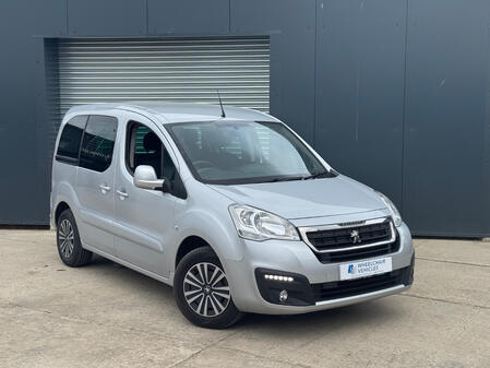 PEUGEOT PARTNER TEPEE 1.6 BlueHDi Allure